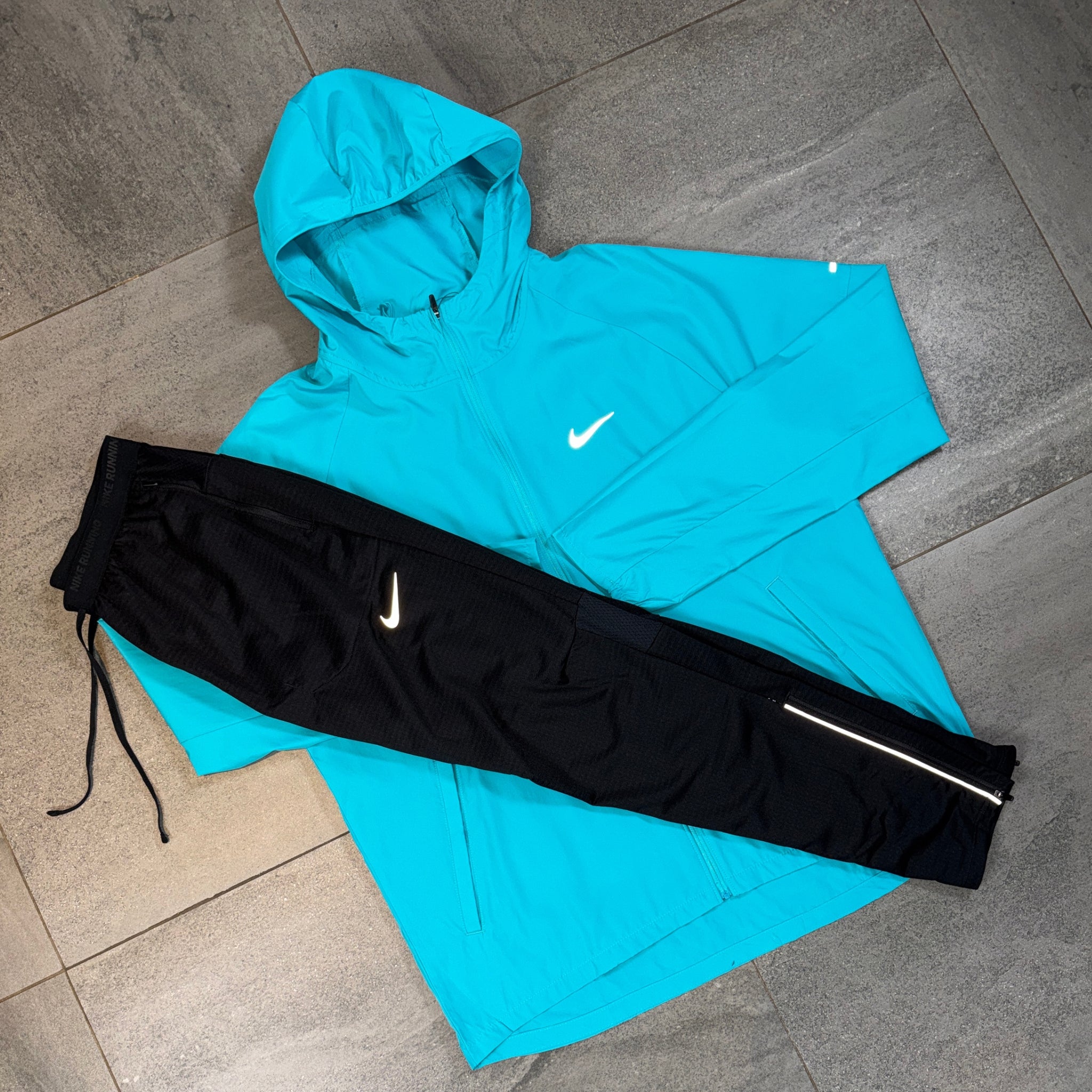 Nike Windrunner & Phenom Pants Set 'Dusty Cactus/Black'