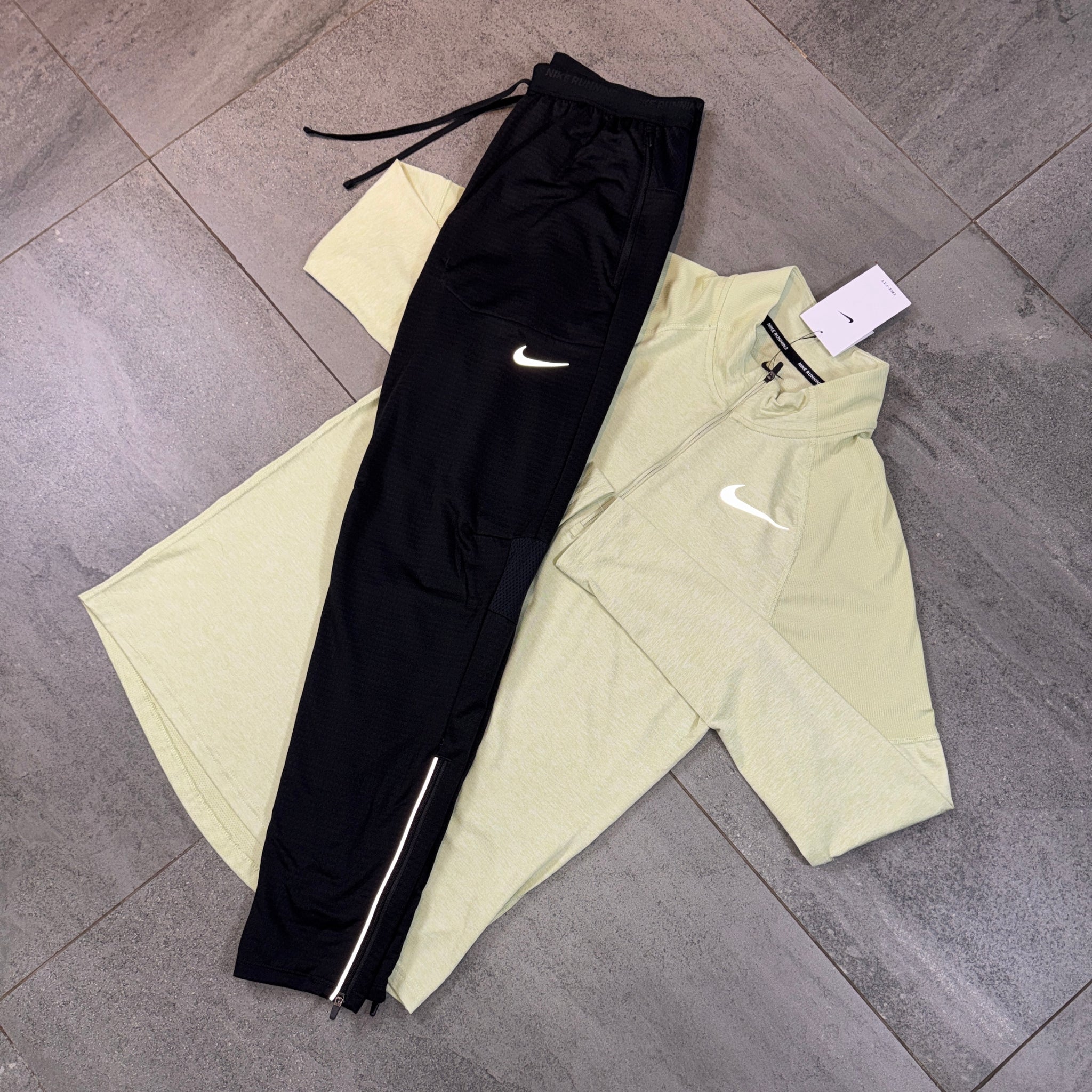 Nike 1/4 Running Top & Phenom Pants Set 'Olive Aura/Black'