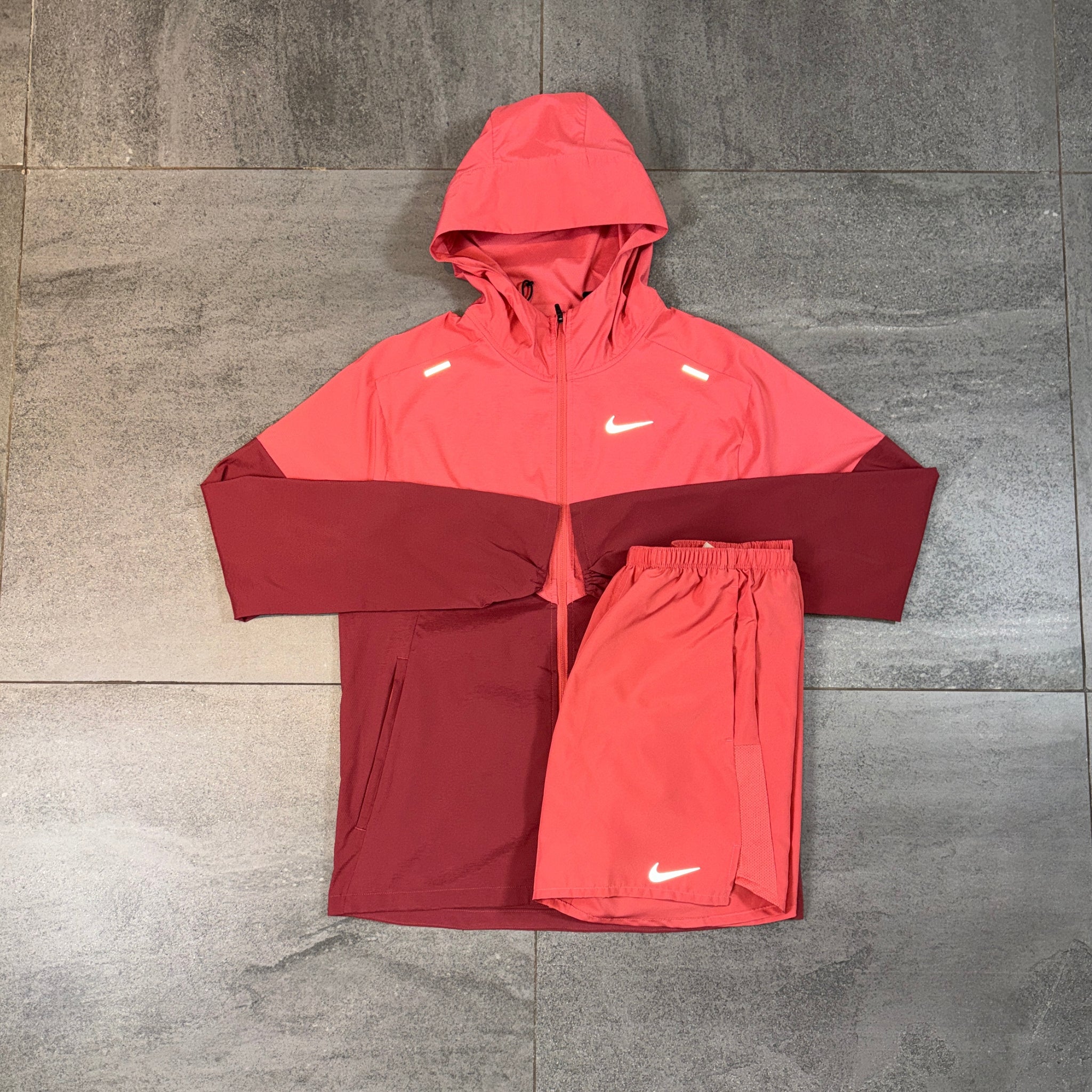 Nike Windrunner & Challenger Shorts Set 'Adobe'