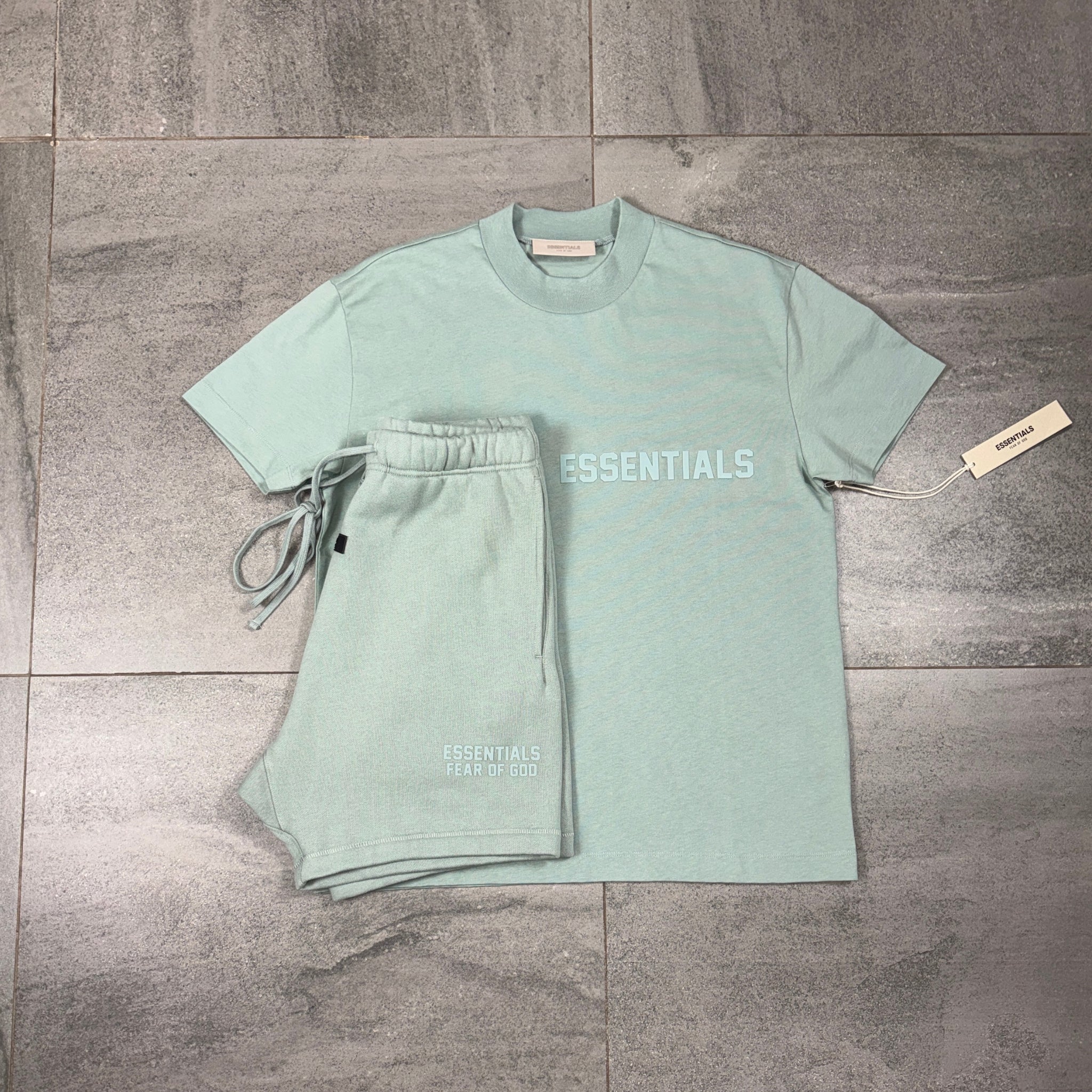 Fear of God Essentials T-Shirt 'Sycamore' (SS23)