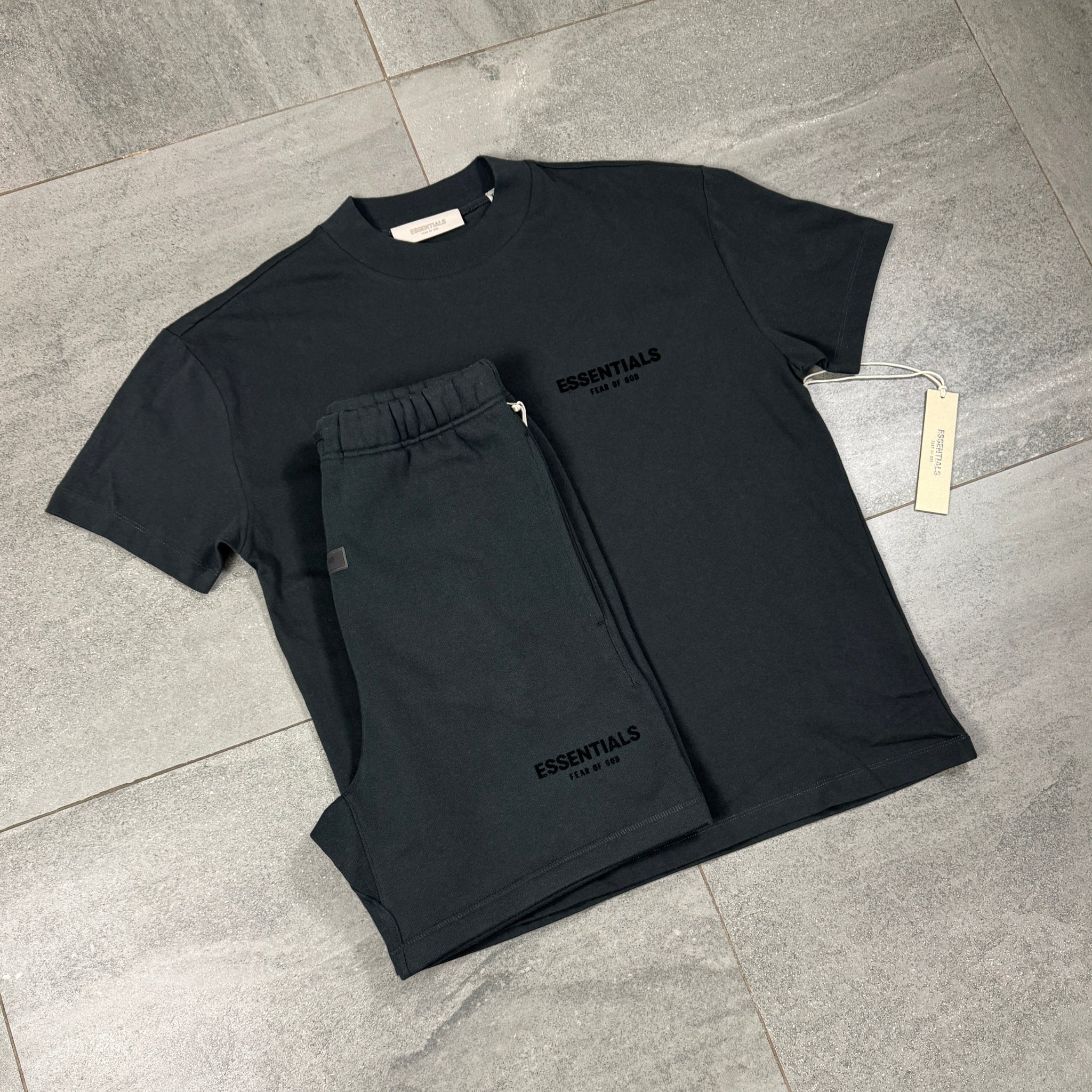 Fear of God Essentials T-Shirt 'Black' (SS22)