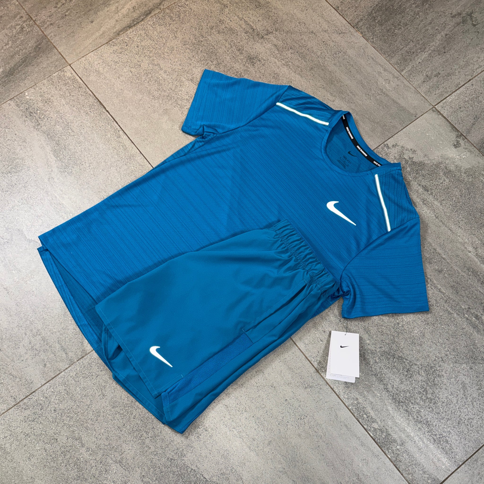 Nike Miler & Challenger Shorts Set 'Green Abyss'