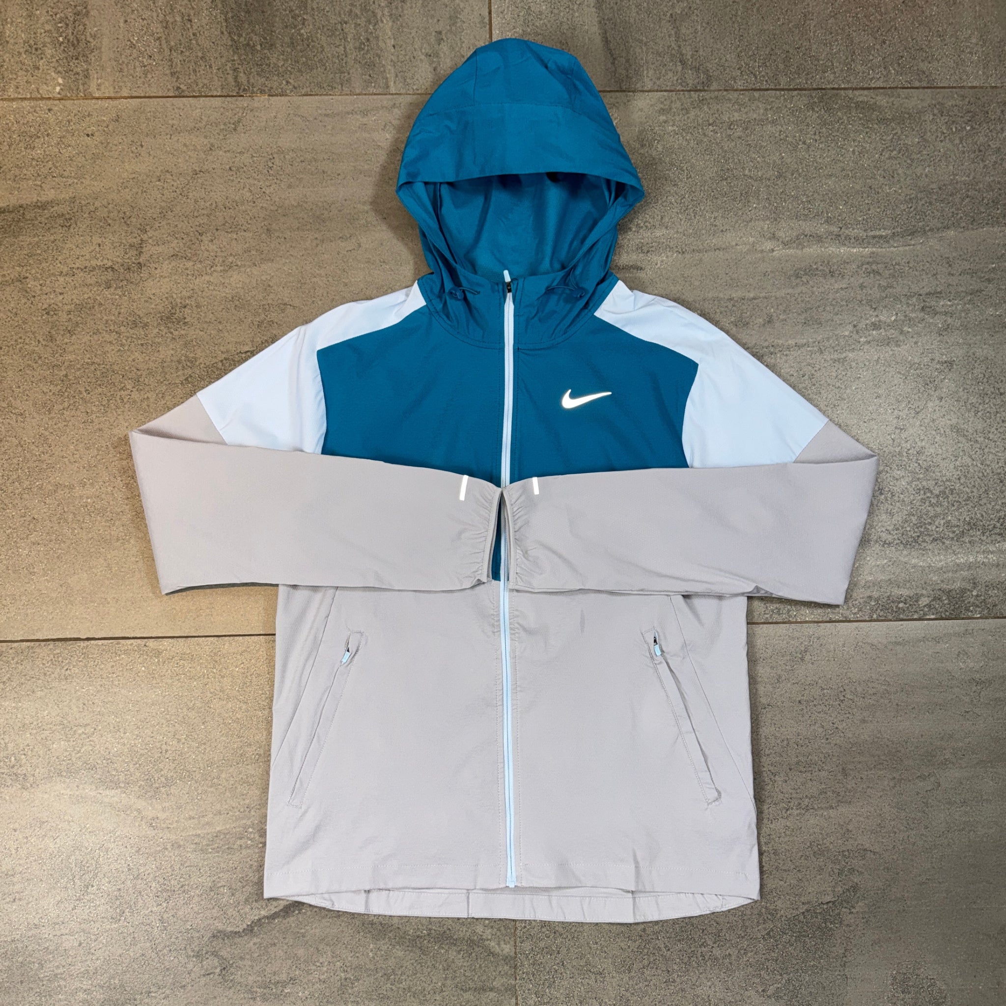Nike Windrunner Jacket 'Green Abyss'