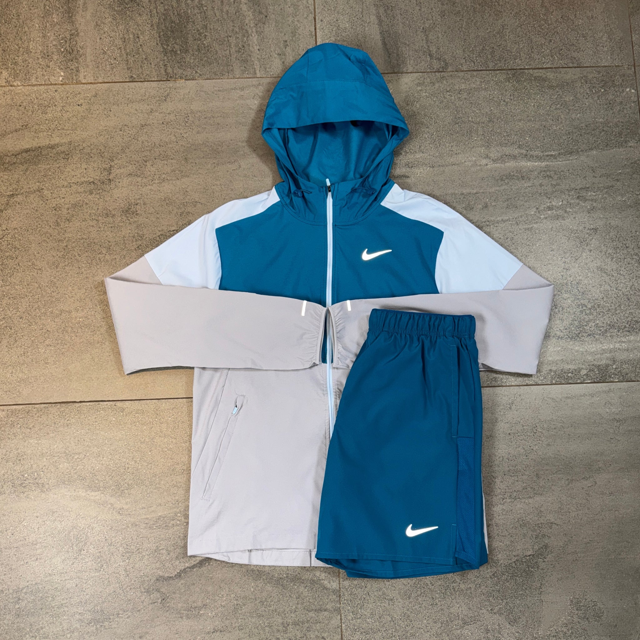 Nike Windrunner Jacket 'Green Abyss'