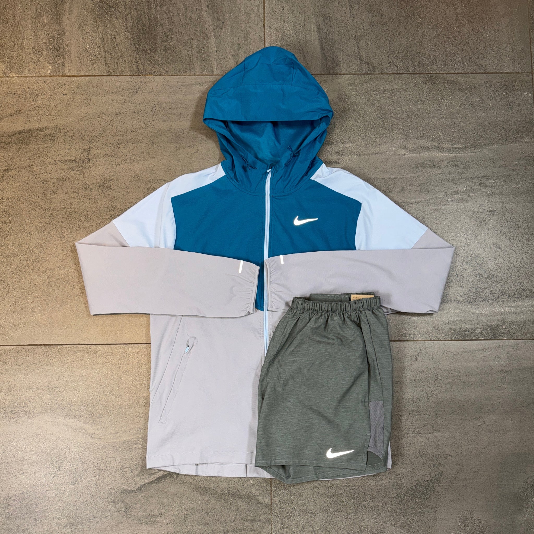 Nike Windrunner & Challenger Shorts Set 'Green Abyss/Grey'