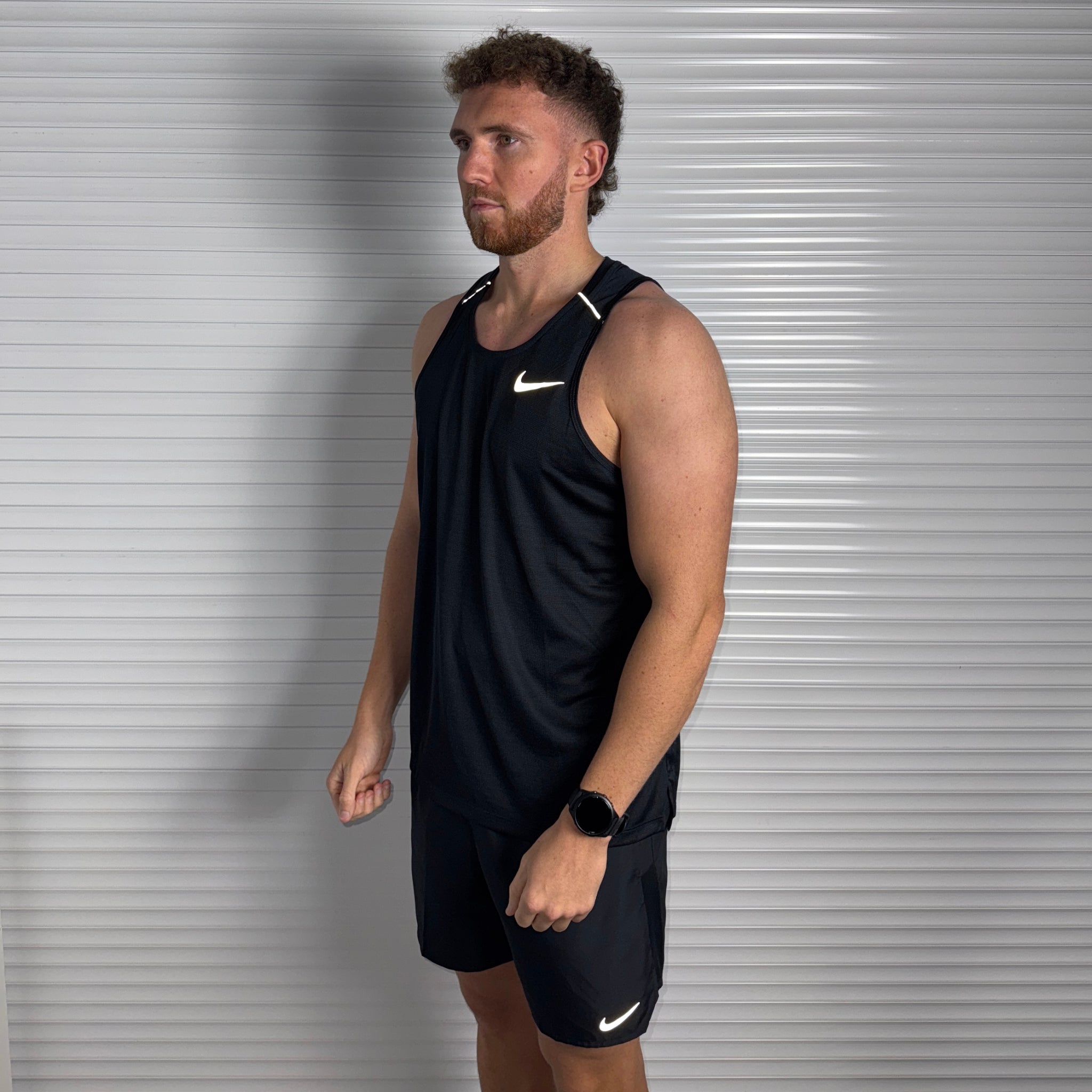 Nike Miler Vest & Challenger Shorts Set 'Black'