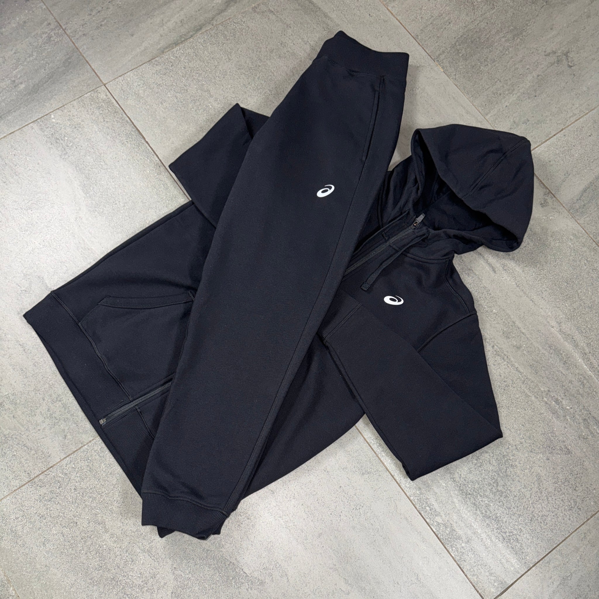 Asics Club Fleece Tracksuit 'Black'
