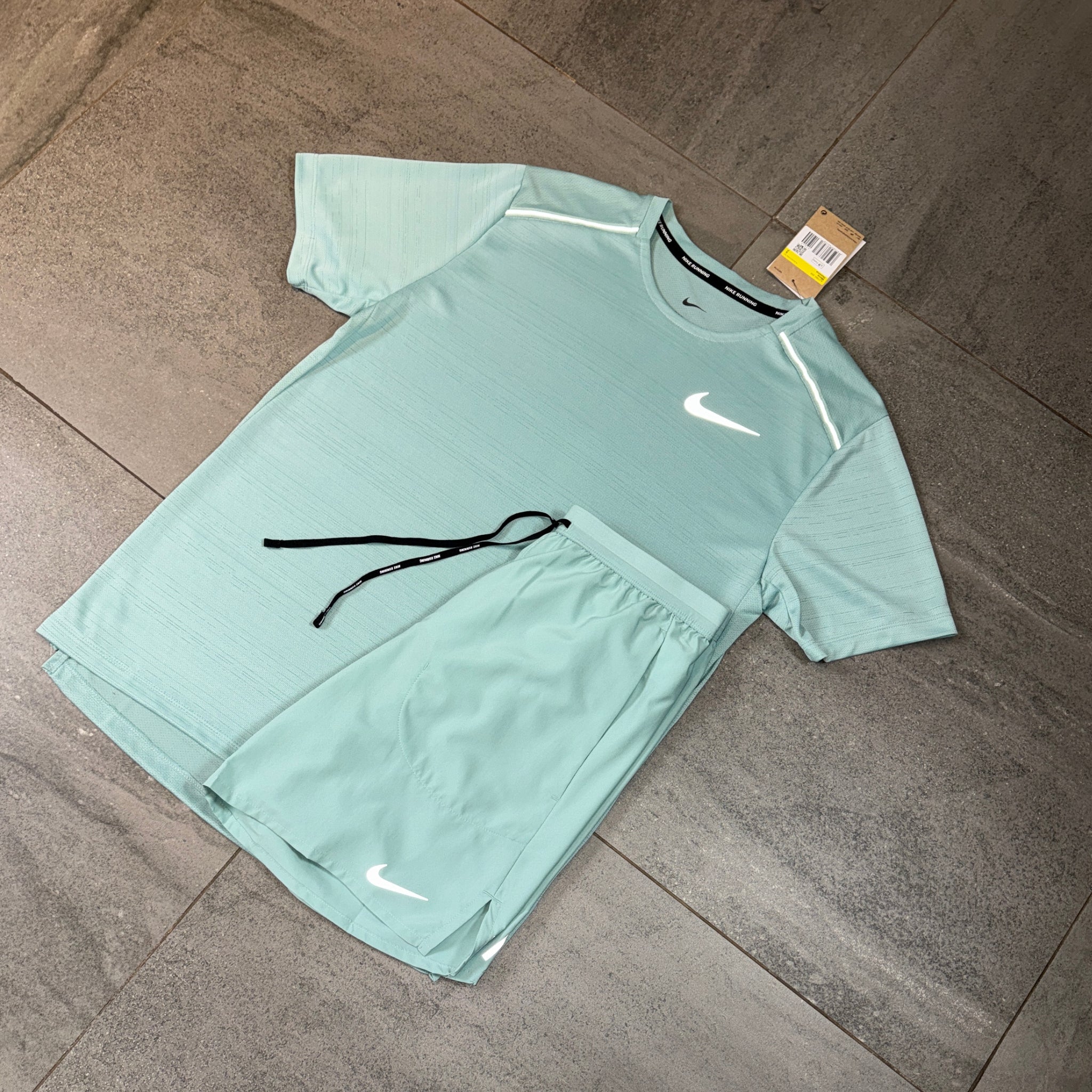 Nike Miler T-Shirt & Flex Shorts Set 'Mineral Green'