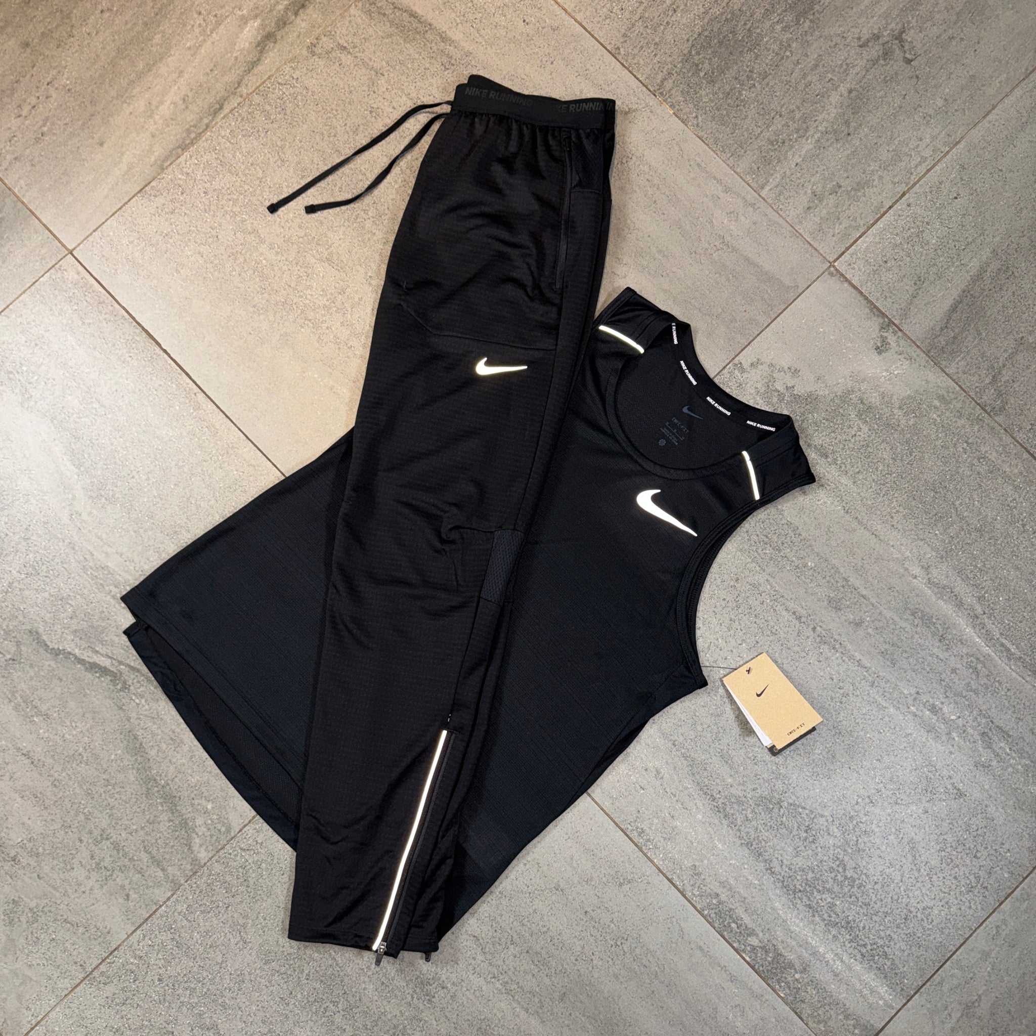 Nike Miler Vest & Phenom Pants Set 'Black'