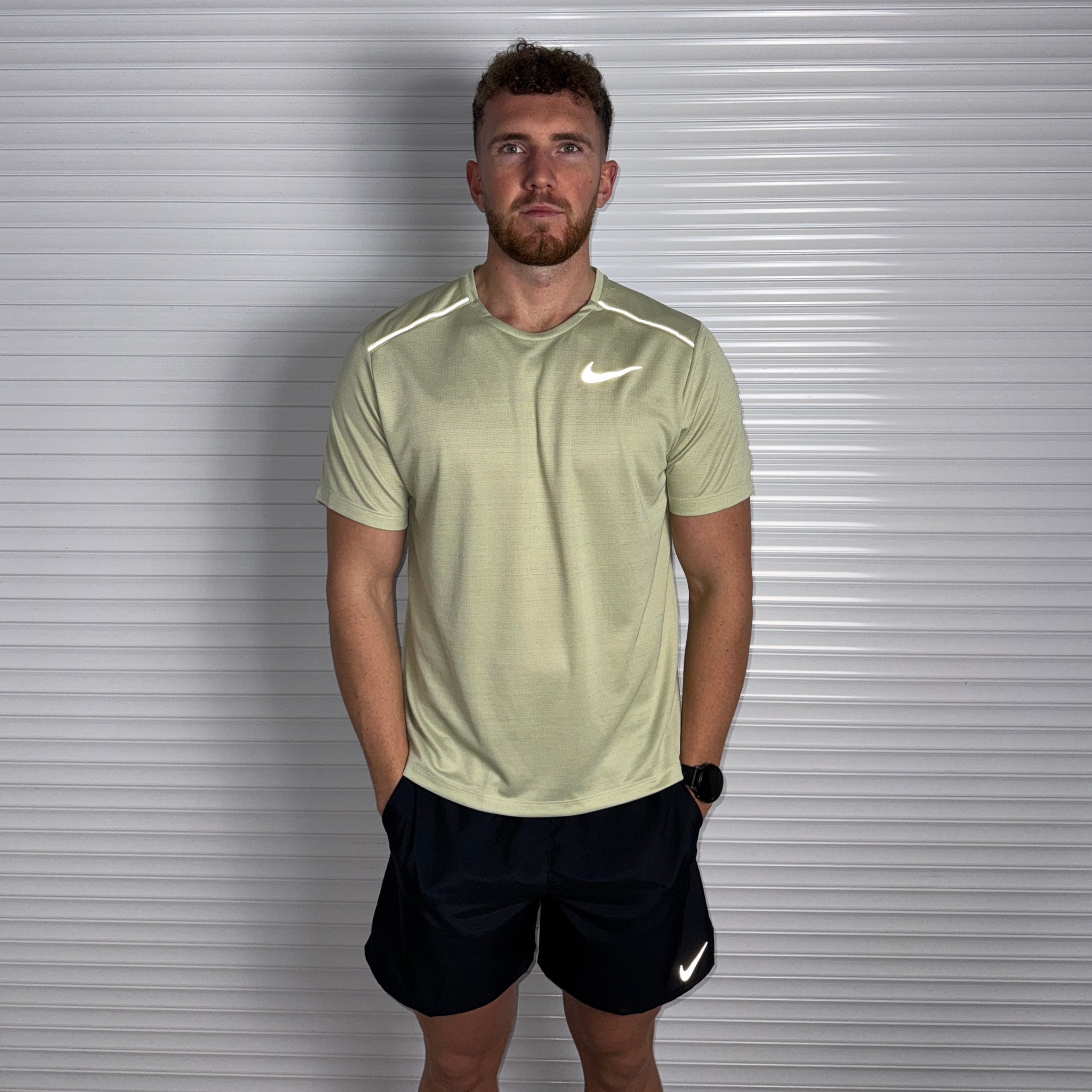 Nike Miler & Challenger Shorts Set 'Olive Aura/Black'