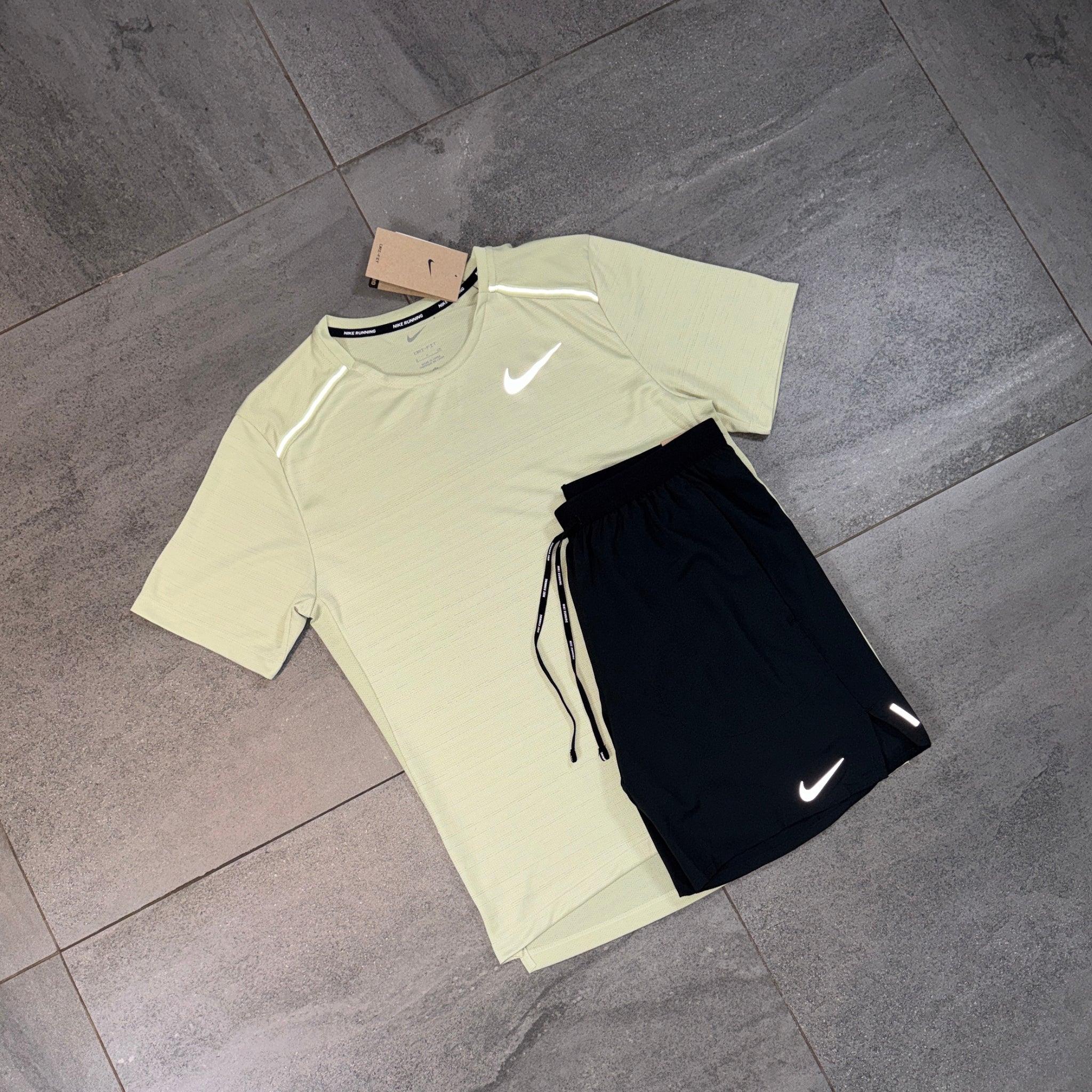 Nike Miler & Flex Shorts Set 'Olive Aura/Black'