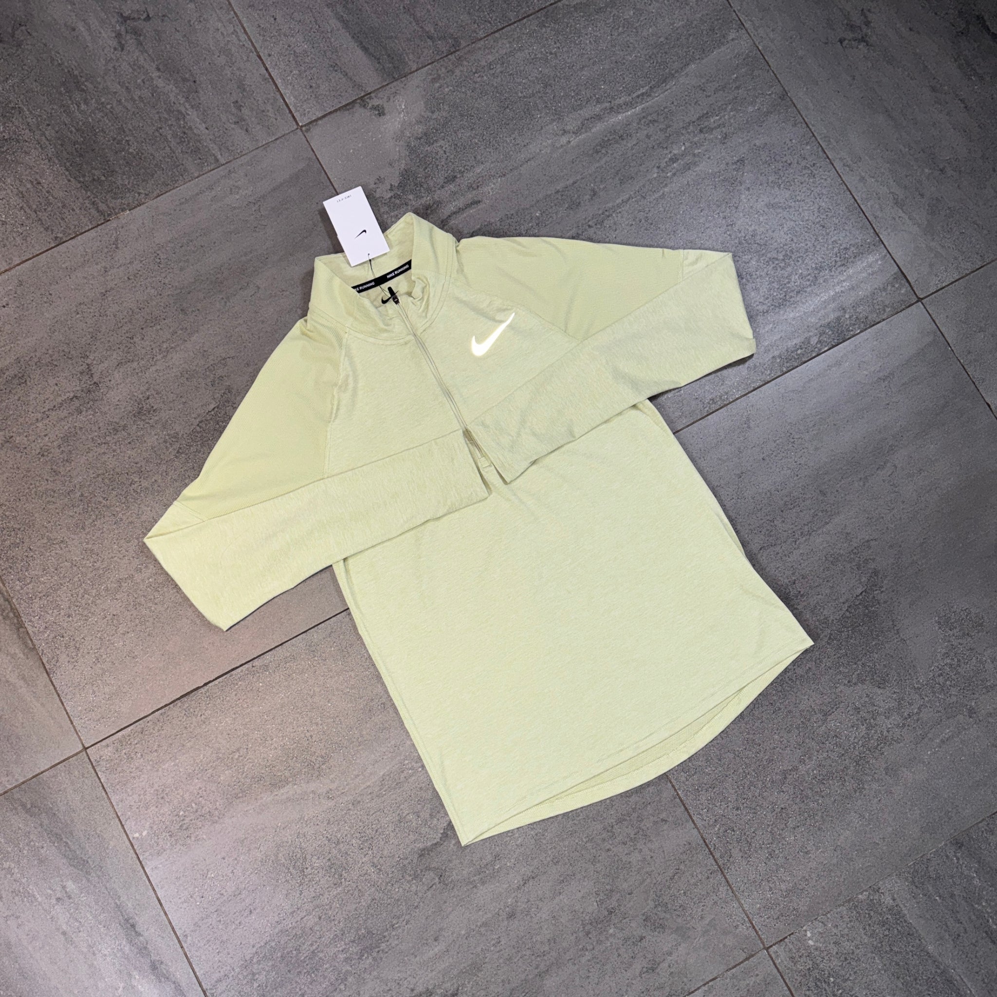 Nike 1/4 Running Top 'Olive Aura'