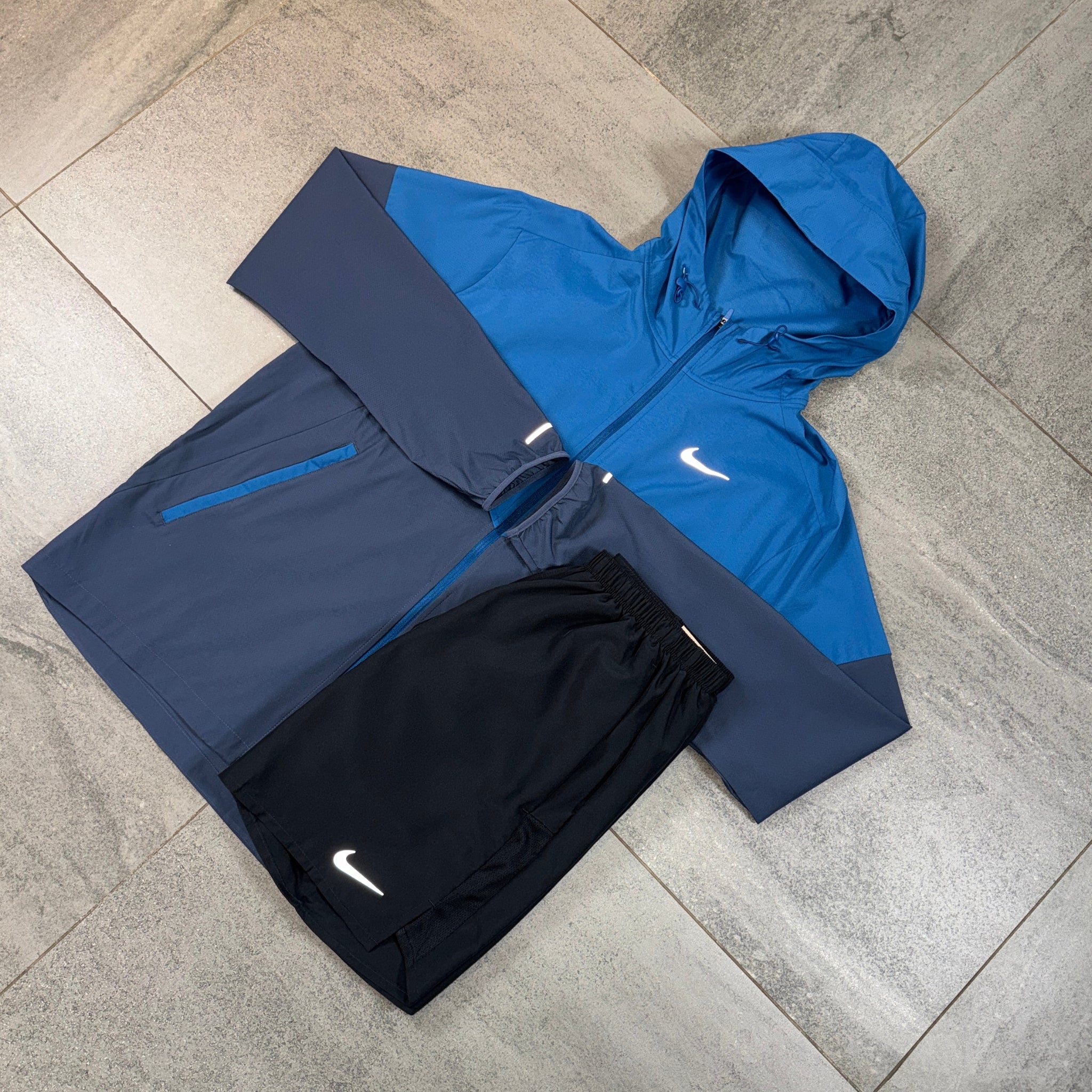Nike Windrunner & Challenger Shorts Set 'Thunder Blue/Black'