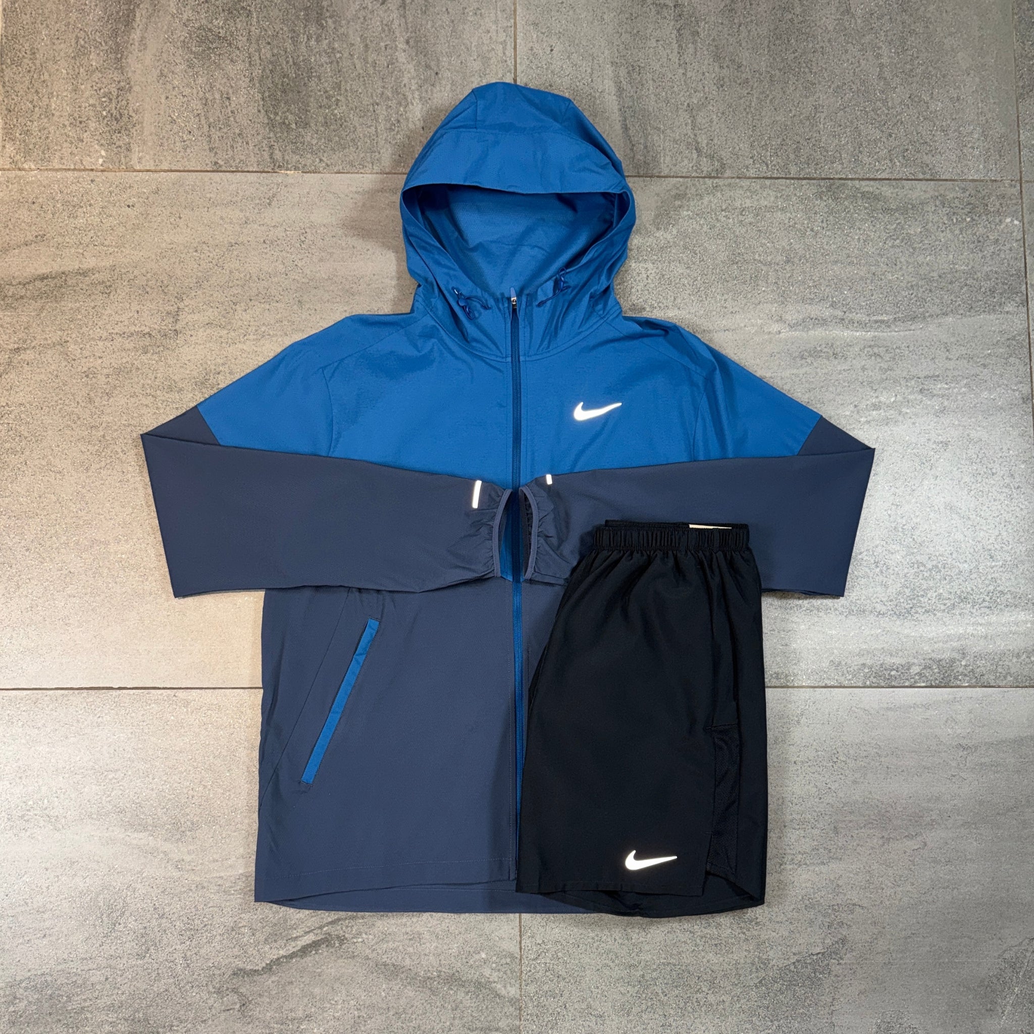 Nike Windrunner & Challenger Shorts Set 'Thunder Blue/Black'