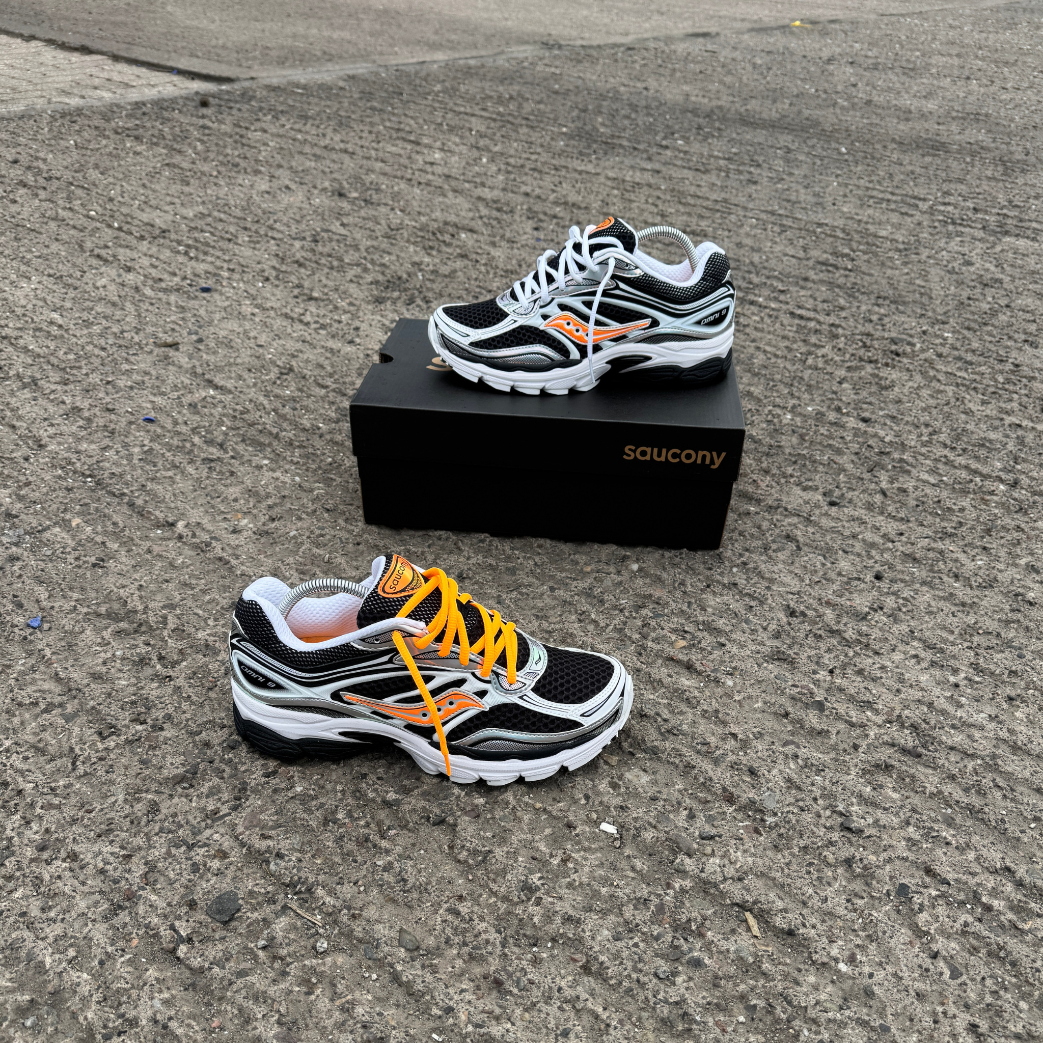 Saucony ProGrid Omni 9 'White Orange'