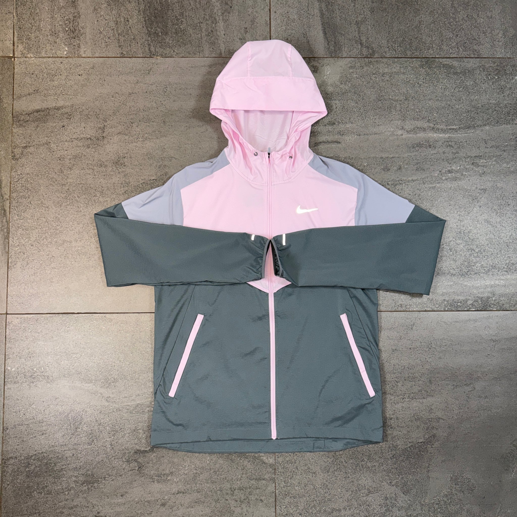 Nike Windrunner Jacket 'Pink Foam'