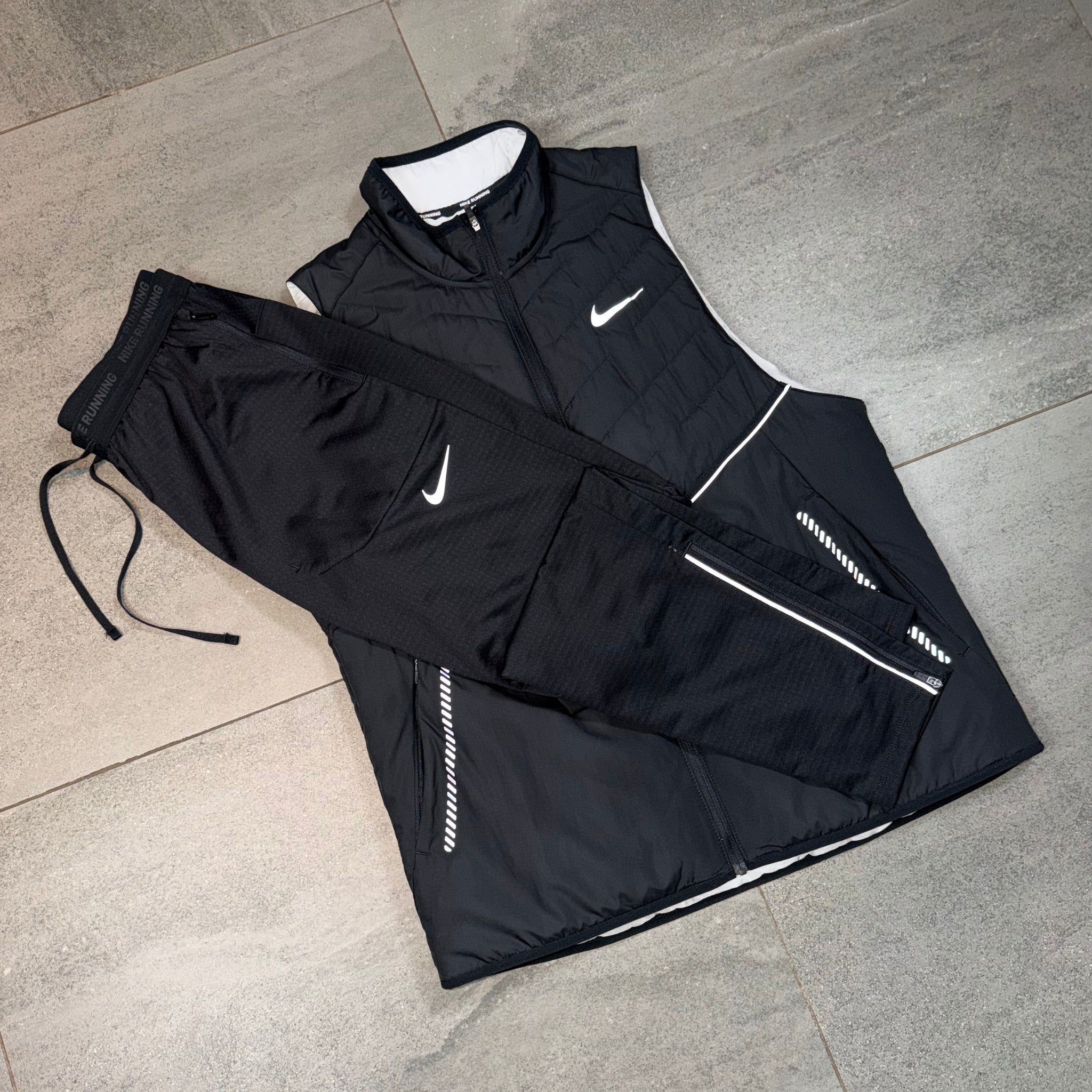 Nike Therma-FIT Gilet & Phenom Pants Set 'Black'