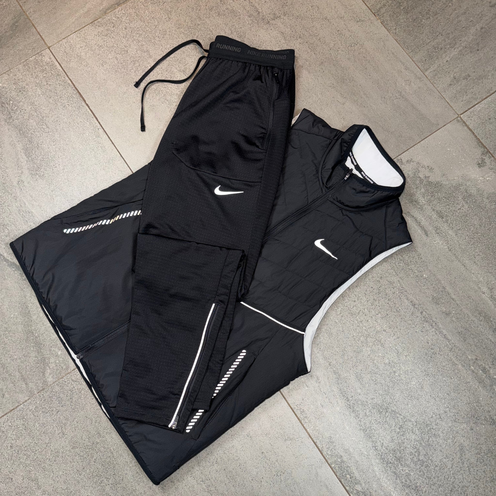 Nike Therma-FIT Gilet & Phenom Pants Set 'Black'