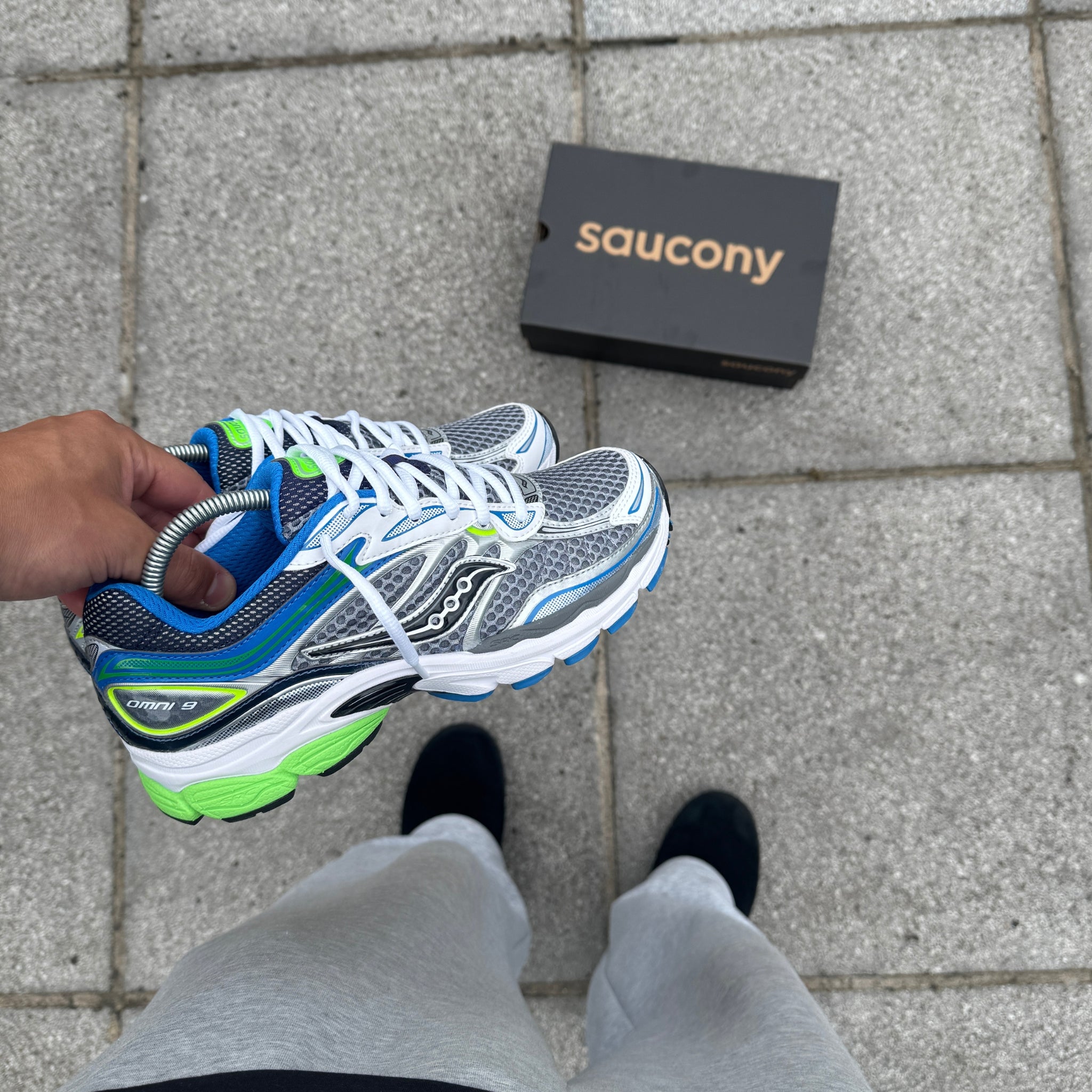 Saucony ProGrid Omni 9 'Grey Slime Blue'