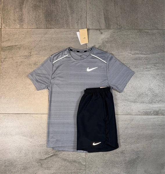 nike shorts and tshirt