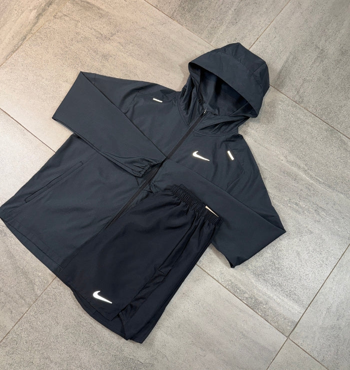 Nike Repel Windrunner & Challenger Shorts Set 'Black'