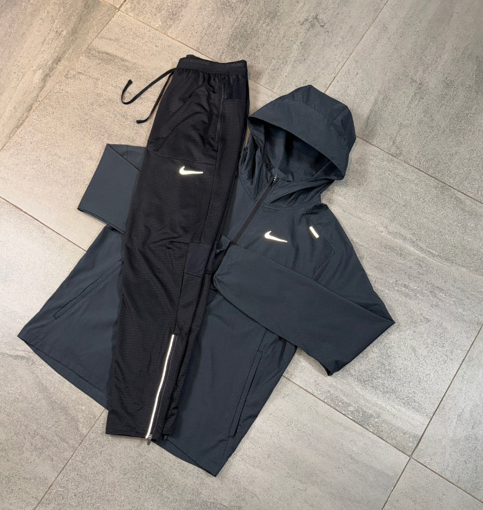 Nike Repel Windrunner Tracksuit 'Black'