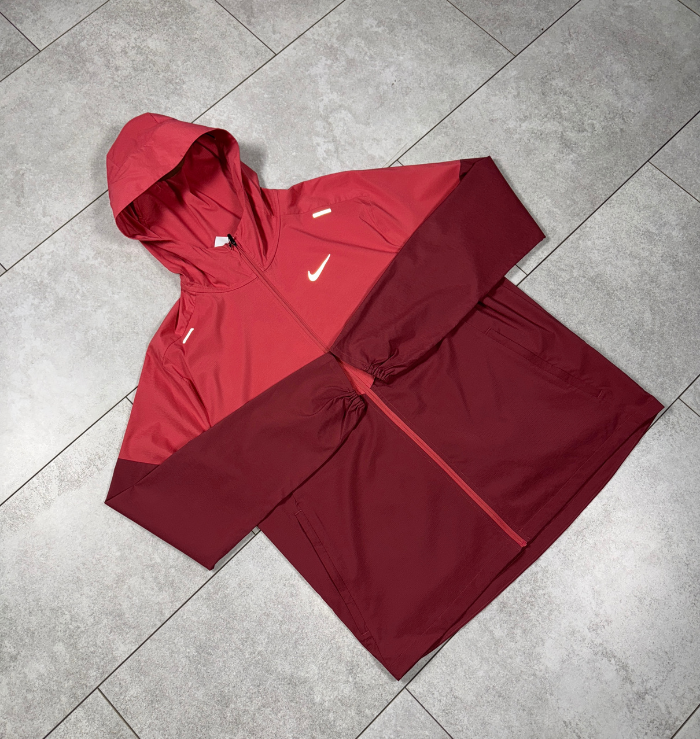 Nike Adobe Repel Windrunner Jacket