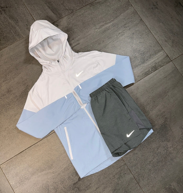 Nike Windrunner & Challenger Short Set 'Light Armoury Blue/Grey'