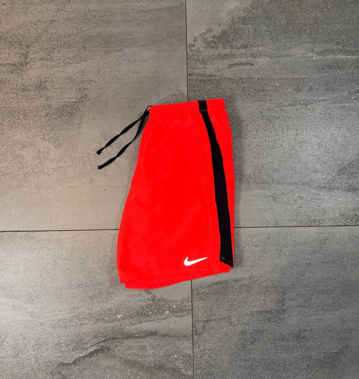 Nike Challenger Shorts 'Bright Crimson'