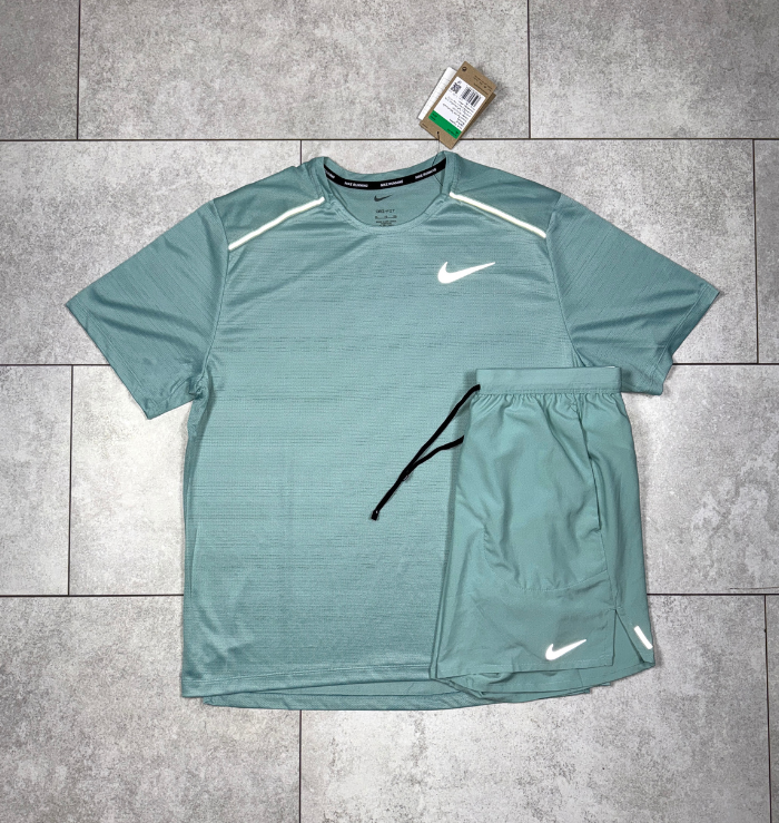 Nike Miler 1.0 Mineral T-Shirt