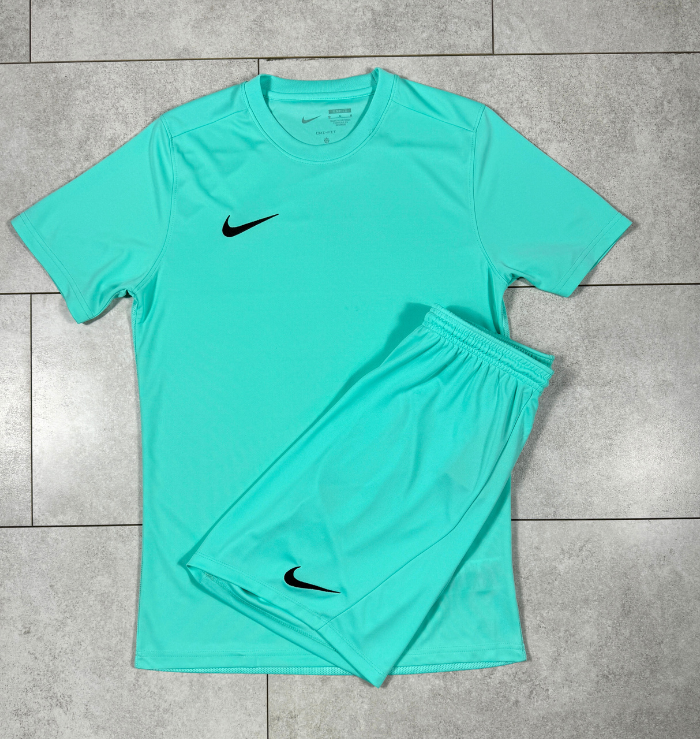 Nike Dri-Fit Turquoise Short Set