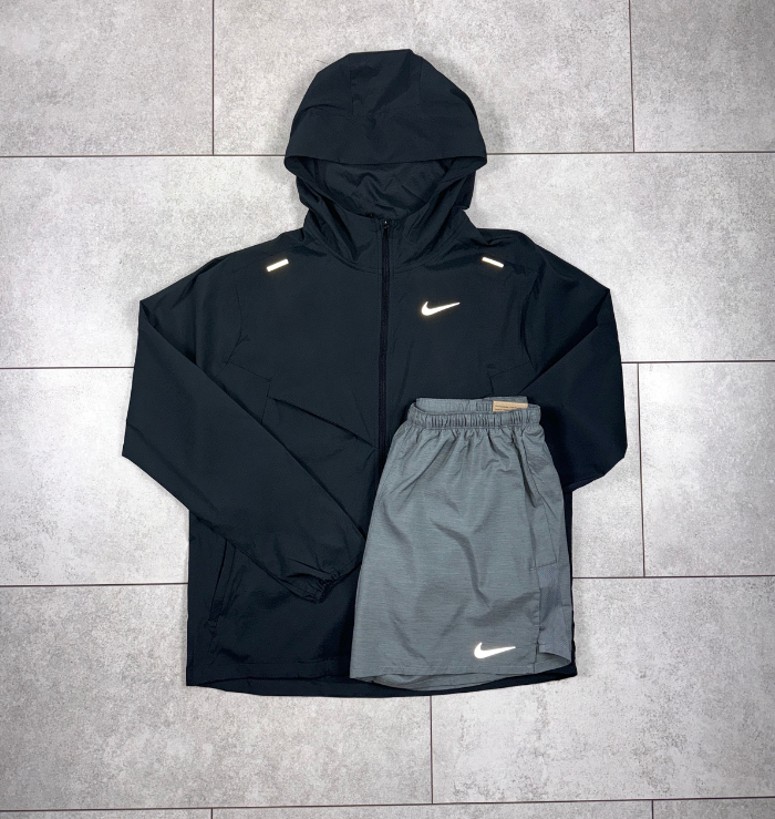 Nike Repel Black Windrunner Jacket & Grey Short Set