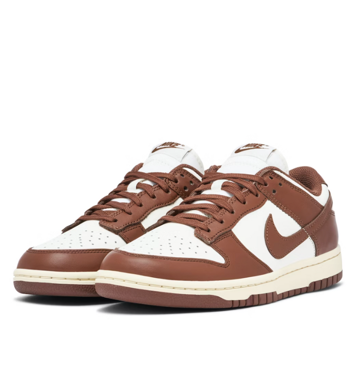 Nike Dunk Low 'Cacao Wow' (W) (front side view)