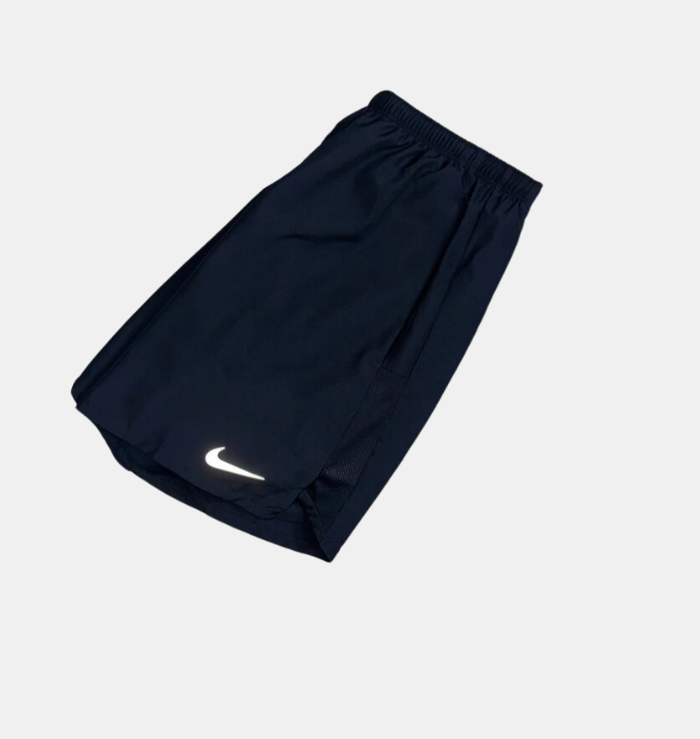Nike Challenger 7 Inch Black Shorts