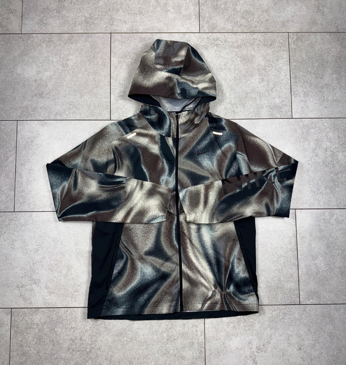 Nike Metallic Repel Windrunner Jacket