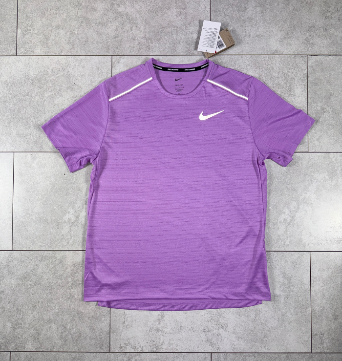 Nike Miler 1.0 Rush Fuschia T-Shirt