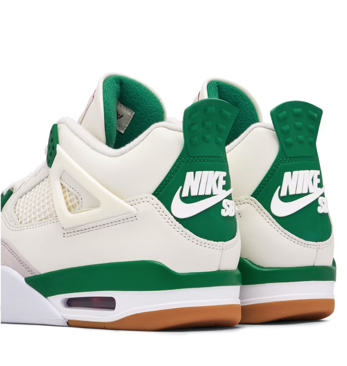 Nike Air Jordan 4 Retro x SB 'Pine Green' back view