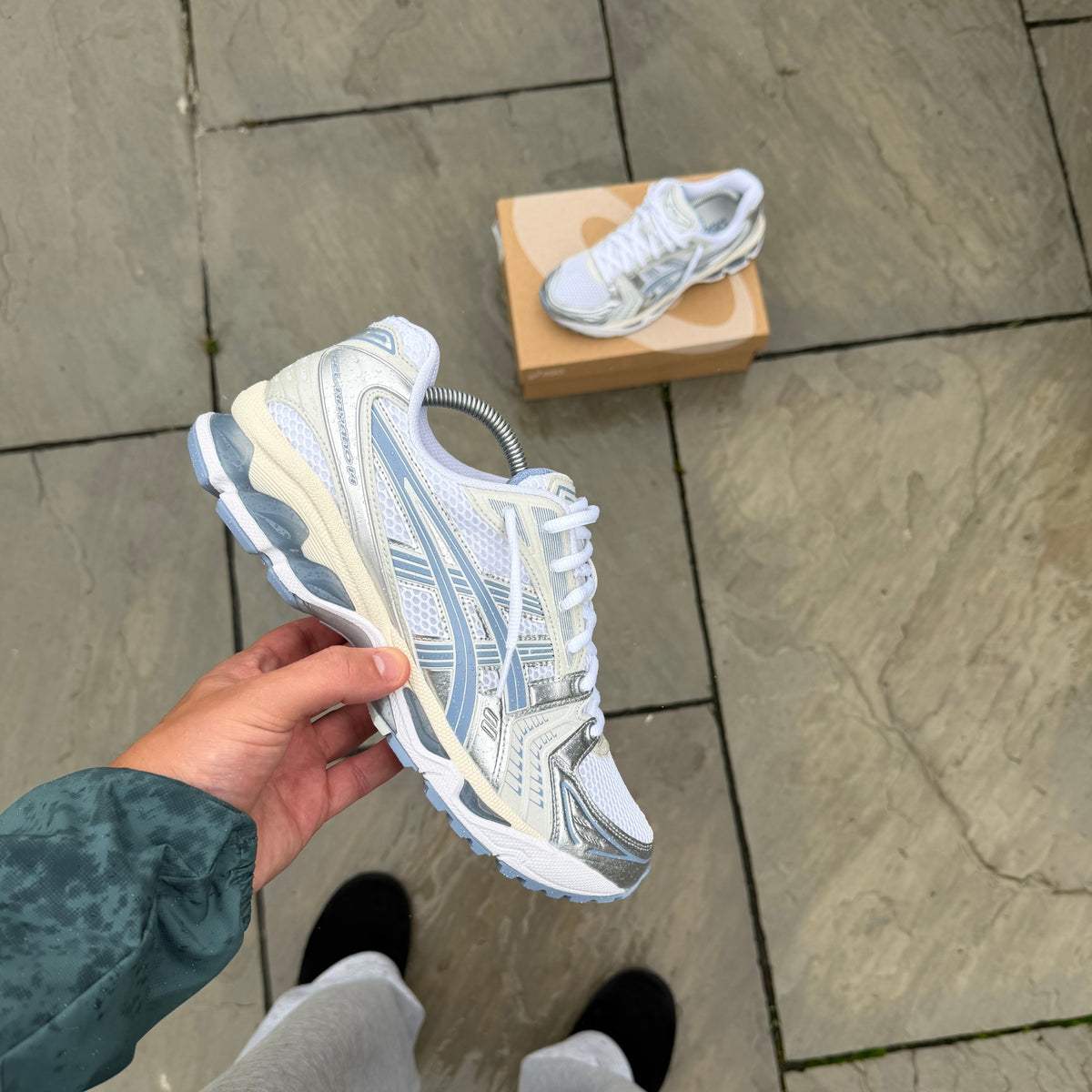 ASICS Gel-Kayano 14 White Light Navy upper detail