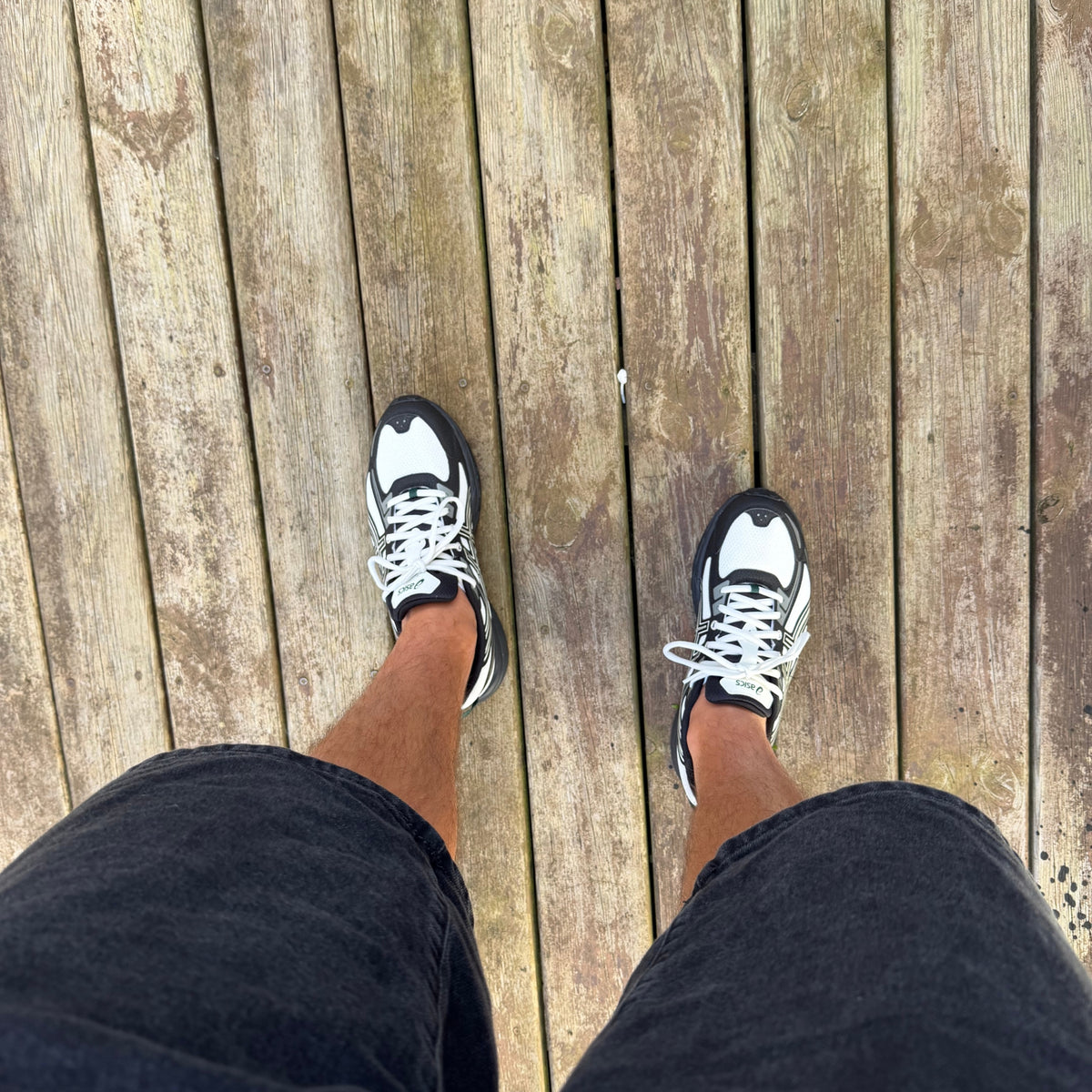 ASICS Lake Grey Gel-Venture 6 worn on foot showing the lace-up design and technical upper from above