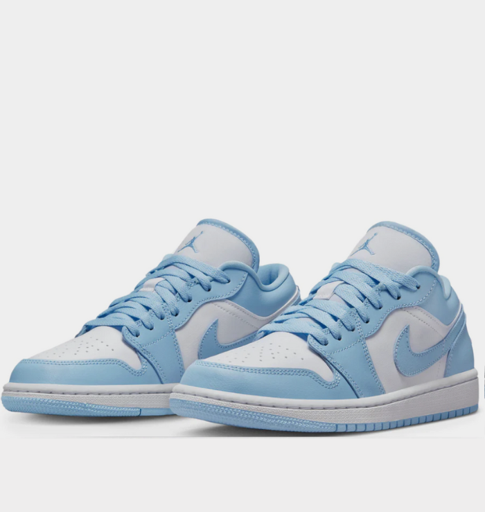 Nike Air Jordan 1 Low Aluminum women's trainers pair
